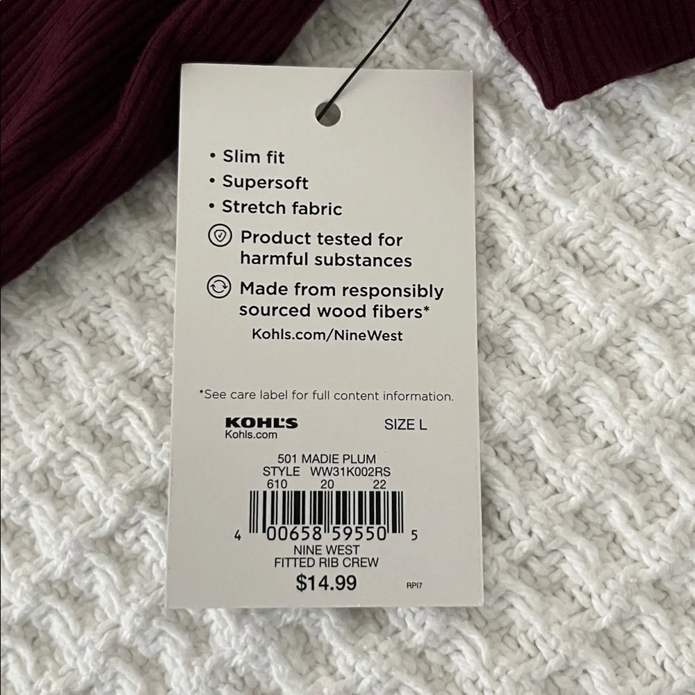 NWT Nine West fitted crew neck tee - Picture 5 of 8